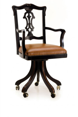 Muebles de diseñador Oficina Jefe Silla de oficina giratoria de lujo Silla acolchada Nueva