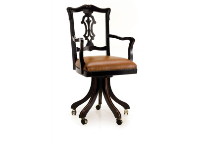 Muebles de diseñador Oficina Jefe Silla de oficina giratoria de lujo Silla acolchada Nueva