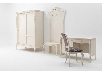 Conjunto completo de dormitorio clásico con taburete, escritorio, armario de 5 piezas.