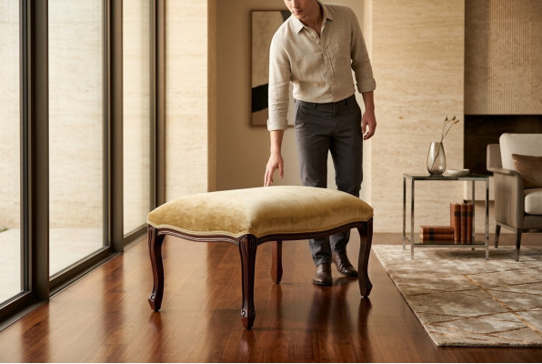Vivir Bancos de asientos Asiento Textil Beige Diseño Taburete Taburete Acolchado Pie Descanso Muebles