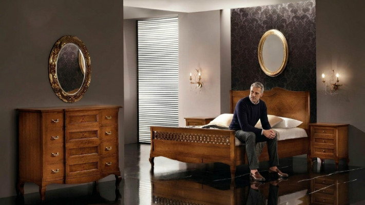 Cama mesa de noche cómoda 4 piezas. Juego de dormitorio Diseño Clásico Lujo Camas Nuevas