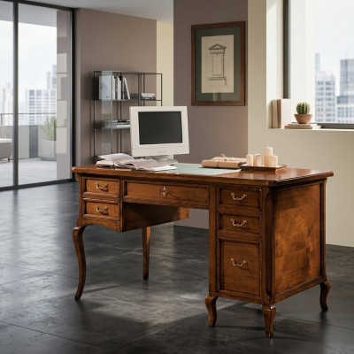 Muebles de oficina diseño antiguo de madera, mesa, secretaria, escritorio.