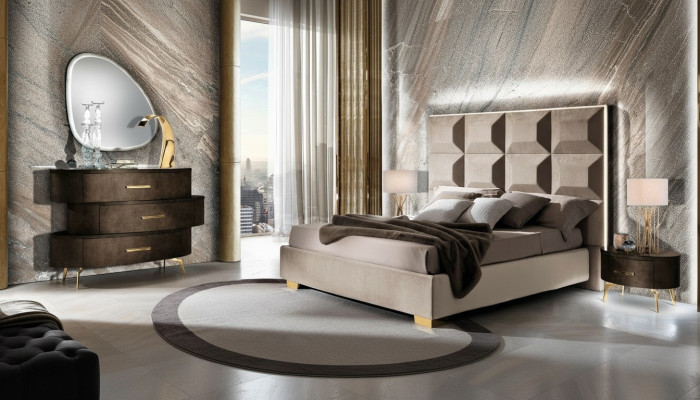 Juego de cama con diseño clásico, mesita de noche, cómoda, 4 piezas. Dormitorio.