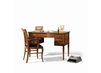 Escritorio y silla de madera con reposabrazos. Librero. Muebles de oficina. Diseño nuevo.