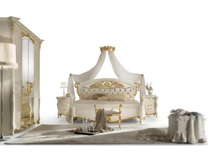 Muebles de dormitorio italianos. Cama de diseño de lujo. Camas dobles de oro.