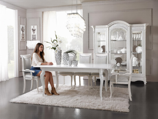 Conjunto de muebles para comedor italiano Grupo de comedor Vitrina Mesa 6 sillas 8 piezas.