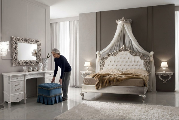 Conjunto completo de dormitorio Cama barroca real Tocador Mesita de noche 6 piezas.