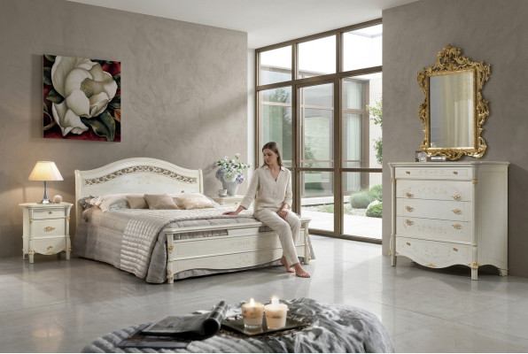 Mesa de noche consola mesita de dormitorio cómoda mesas consolas italianas.
