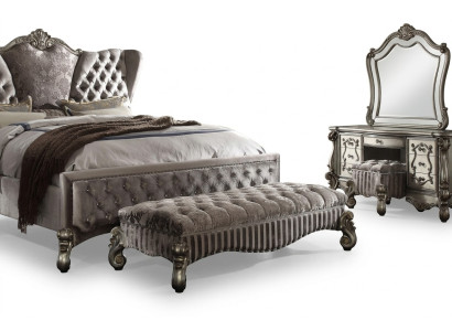 Taburete de diseñador de cuero y textil de lujo Chesterfield, reposapiés otomano Chesterfield.