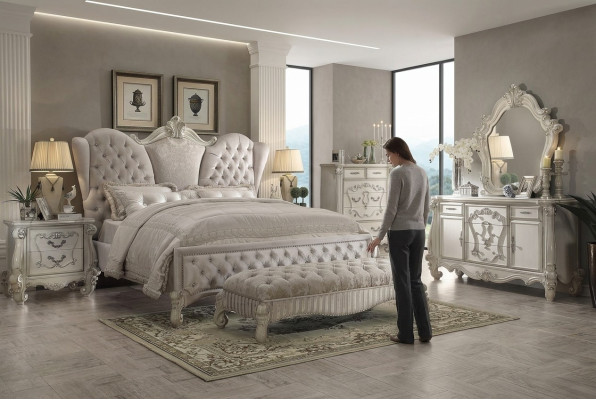 Diseño de dormitorio de 6 piezas. Cama 2x Mesita de noche Taburete Cómoda Espejo
