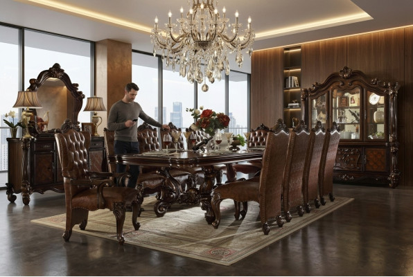 Clásico conjunto de comedor barroco de lujo con mesa de comedor y sillas Chesterfield de 14 piezas.