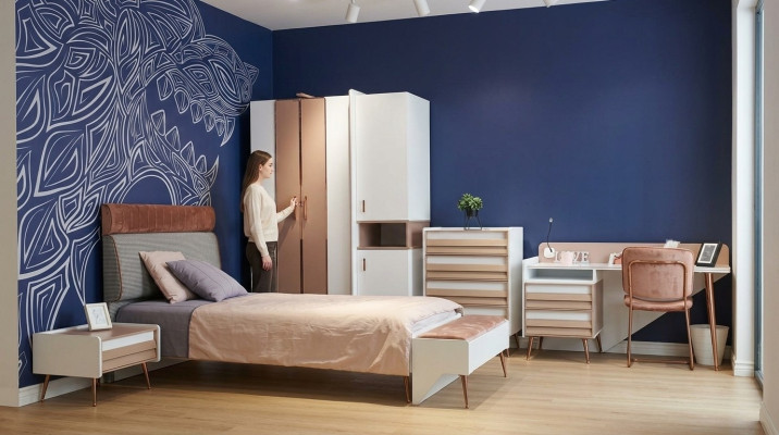Juego de habitación infantil Cama + Mesita de noche + Banco Juego moderno de cama 3 piezas. Banco Completo