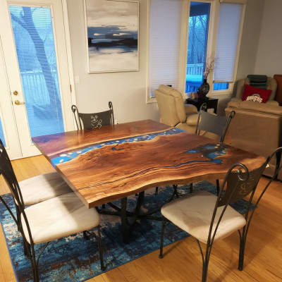 Fabricación a medida Mesa de resina epoxídica Río de resina epoxi Madera real Precio 1 metro cuadrado Mesas