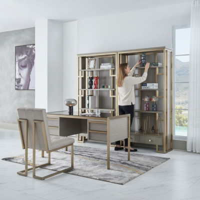 Mobiliario de oficina conjunto de estilo rústico: escritorio, silla, sillón, secreter, mesa
