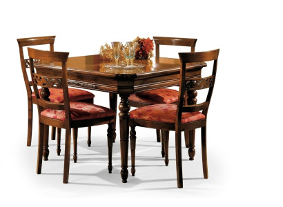Conjunto de sillas de comedor, modernas, tapizadas con respaldo de diseño, nuevo, de madera.