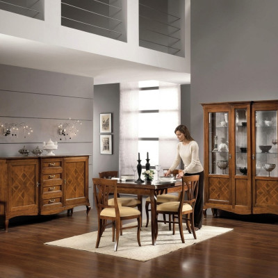 Juego de comedor con cómoda 4 sillas vitrina grupo de comedor mesa de 7 piezas.