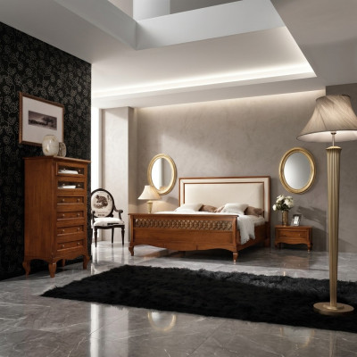 Juego de dormitorio de lujo de 4 piezas: cama, 2 mesitas de noche, cómoda. Muebles de madera maciza de Italia.
