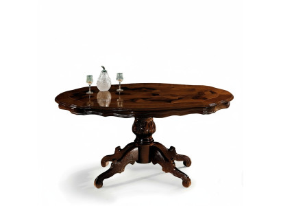 Mesa de centro clásica de madera de estilo barroco para la sala de estar.