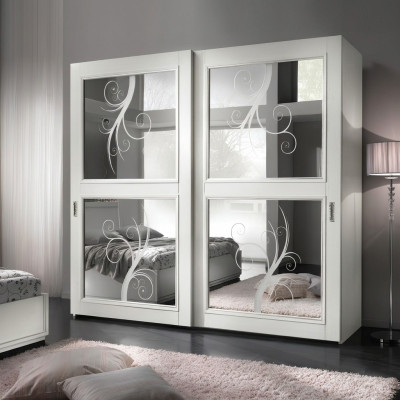 Armario con puertas correderas, conjunto de armarios, armarios, armario de madera. Muebles italianos.