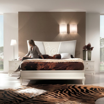 Dormitorio Cama Mesita de noche Camas dobles Juego de ropa de cama Estructura de cama Set de camas de 3 piezas.