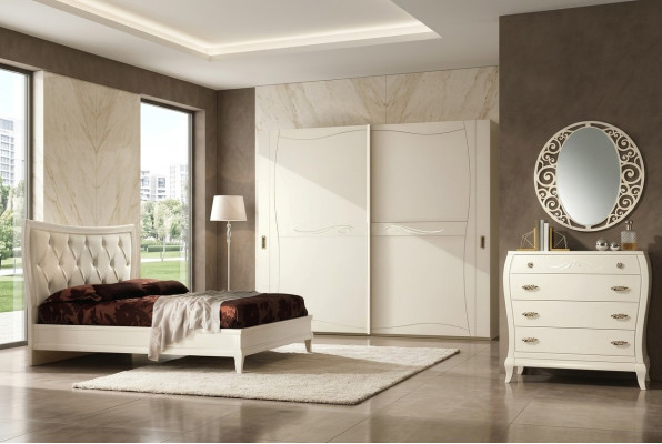 Armario de lujo con puertas correderas Diseño de madera para dormitorio