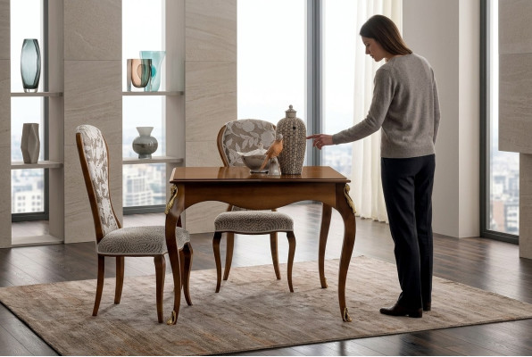 Mesas de comedor italianas Mesa de madera Muebles de mesa de madera maciza de estilo antiguo