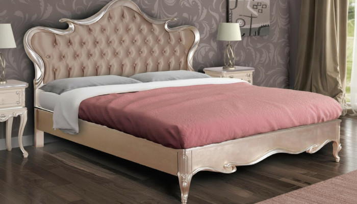 Cama Chesterfield acolchada de diseño de lujo doble para hoteles, nueva de madera italiana.