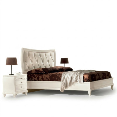 Conjunto de cama dormitorio Cama 2 x mesita de noche Madera Muebles clásicos italianos de 3 piezas