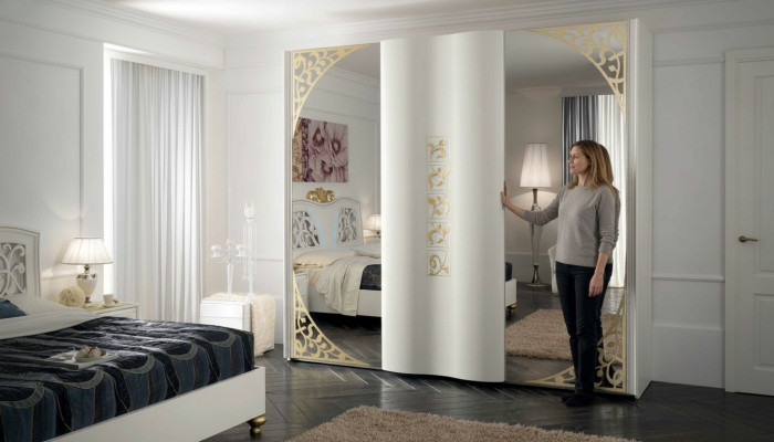 Armario del dormitorio de madera Estilo de armario de madera moderna Espejo XXL