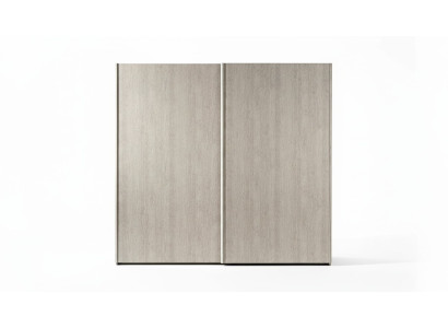 Moderno armario guardarropa con puertas correderas para el dormitorio de madera natural.