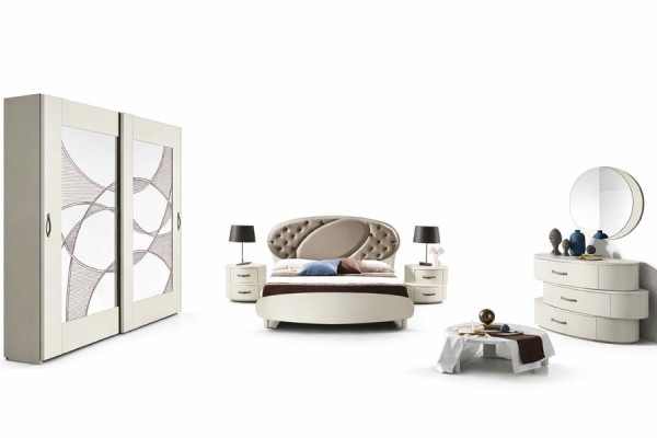 Conjunto 7 piezas. Dormitorio Cama Mesita de noche Cómoda Espejo Armario
