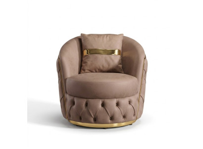 Un sillón lujoso y moderno en un tono beige claro de Chesterfield