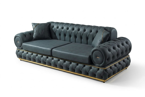 Sofá de 3 plazas Chesterfield tapizado en cuero azul para la sala de estar.