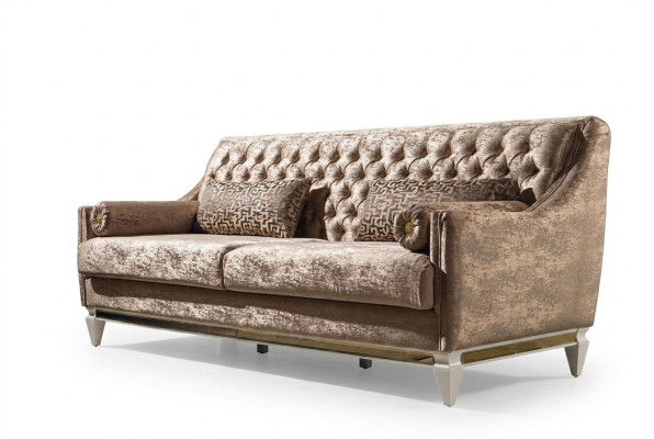 Sofá de tela Chesterfield de tres plazas en beige