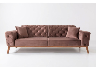 Sofá Chesterfield marrón elegante con asiento de terciopelo para sala de estar.