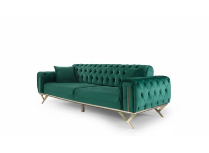 Sofá chesterfield verde de tres plazas con cojines de asiento en terciopelo y estructura de madera.