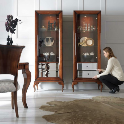 Vitrinas Armarios Vitrinas Madera Muebles de lujo Sala de estar Armario Marrón Barroco Nuevo
