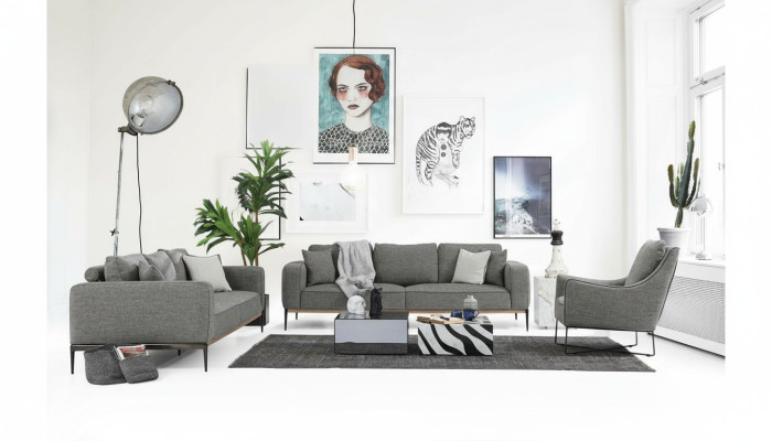Sofá 2 plazas moderno de tela en gris para la sala de estar.