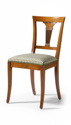 Silla Diseñador Silla de comedor de madera de lujo Silla de madera nueva Muebles clásicos Nuevas