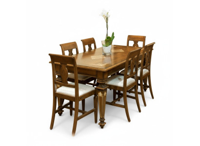 Muebles de mesa de comedor de diseñador en diseño clásico de comedor en madera.