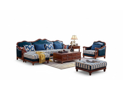 Sofá esquinero azul con sillón, sofá colonial en estilo antiguo.