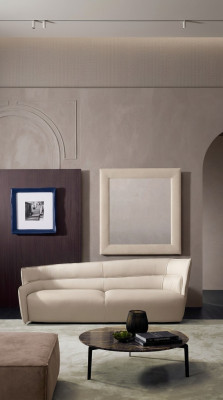 Sofá 3 plazas de cuero blanco para el salón de muebles italiano Prianera.