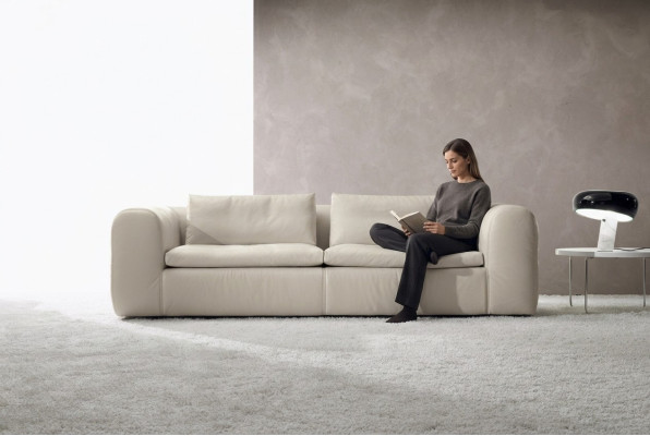 Sofá 3 plazas de cuero blanco muebles de lujo para la sala de estar.