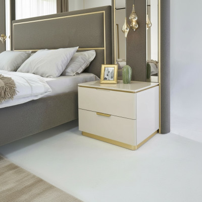Conjunto de consola de dormitorio y mesita de noche 2x, muebles de hotel de lujo en beige, nuevo.