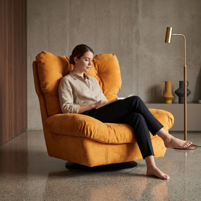 Sillón giratorio para TV, Sillón reclinable de una plaza, Sofá relax, Muebles de tela.