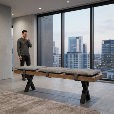 Banco de madera moderno diseñado con asiento acolchado para comedor.