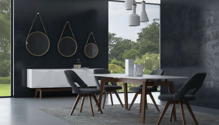 Juego de comedor de lujo Muebles de comedor Mesa Sillas Cómoda Muebles de madera maciza