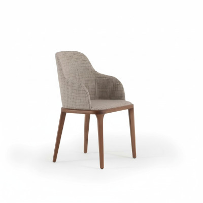 Diseño de sillas de comedor para restaurantes, lofts y hoteles.
