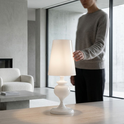 Lámpara de mesa para sala de estar nueva lámpara de mesa luz de mesa muebles.