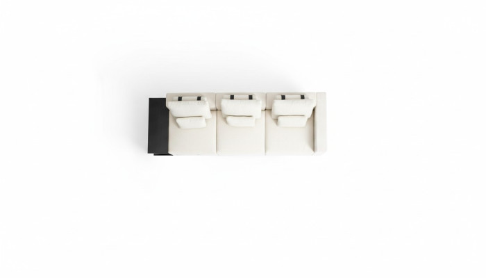 Sofá de sala de estar blanco de lujo, muebles tapizados de cuatro plazas de estilo moderno.